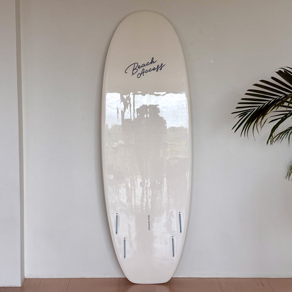 【西濃運輸営業所どめ】 (中古) ソフトボード 5’4” 35L ミニシモンズ ワックスフリー