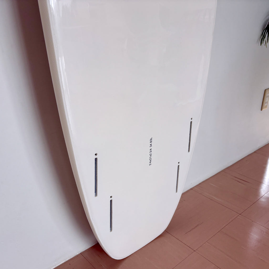 【西濃運輸営業所どめ】 (中古) ソフトボード 5’4” 35L ミニシモンズ ワックスフリー